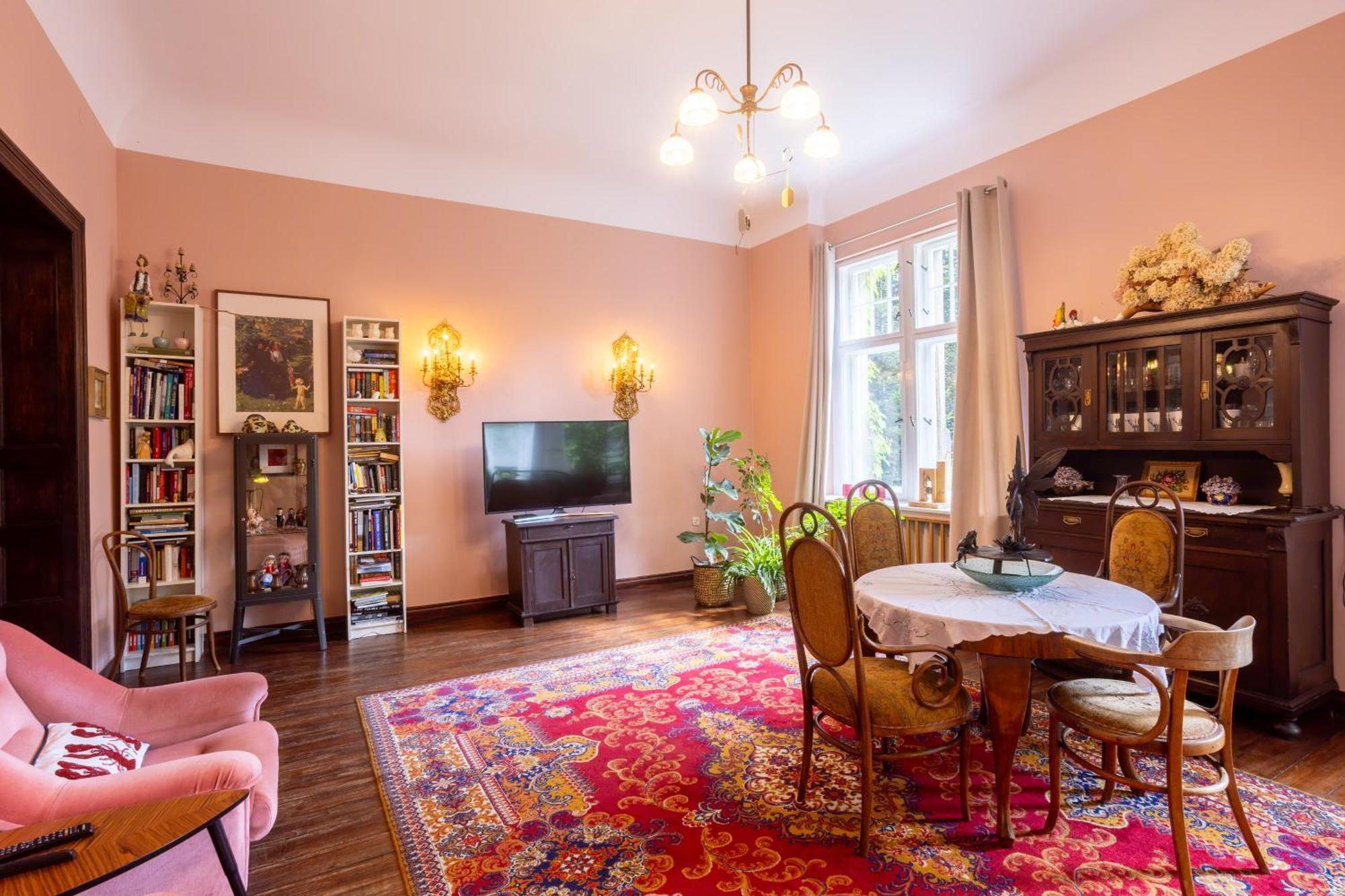 Palac Mysliwski Orle Solutions Miroslawiec Bagian luar foto